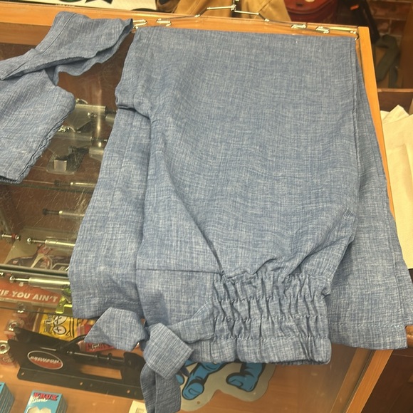 Chic me 2 piece pant suit - Picture 2 of 2